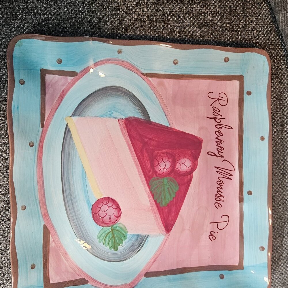 RASBERRY MOUSSE PIE